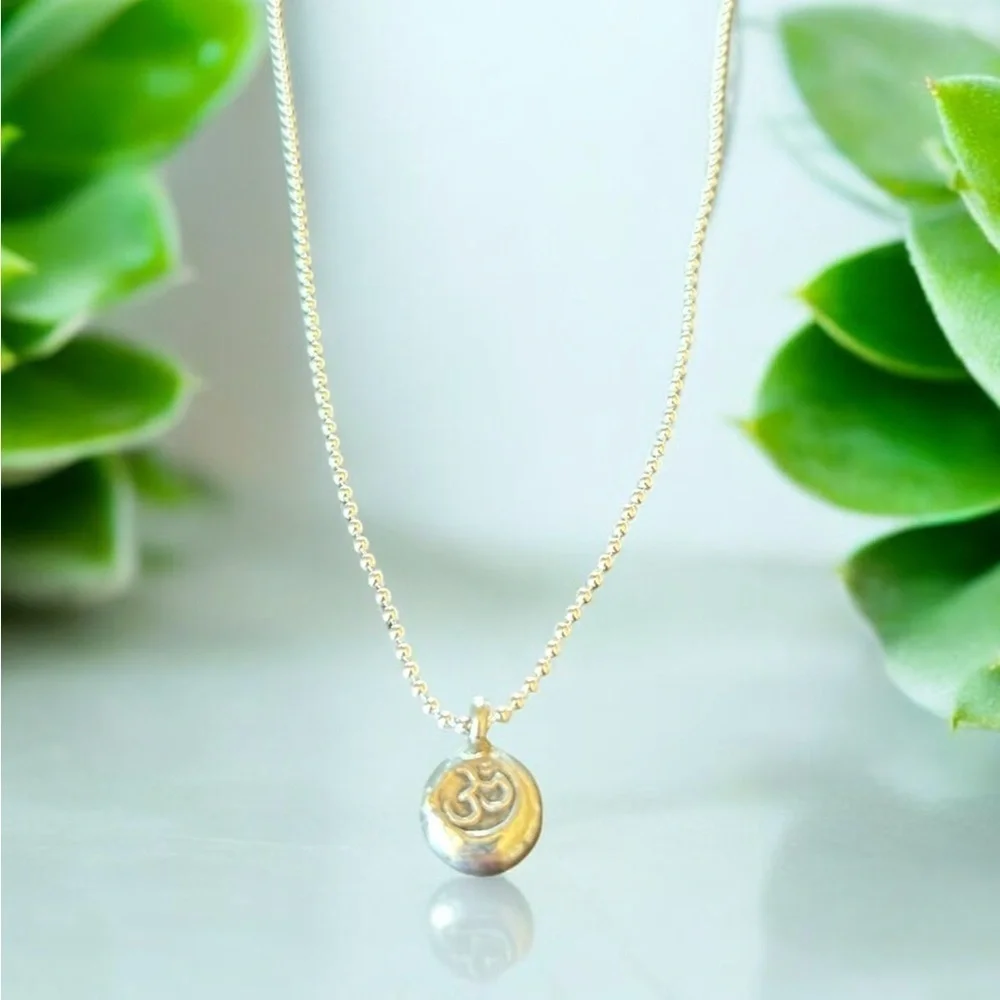 Thai Silver Om Charm on Sterling Silver‎ Ball Chain Necklace NWT